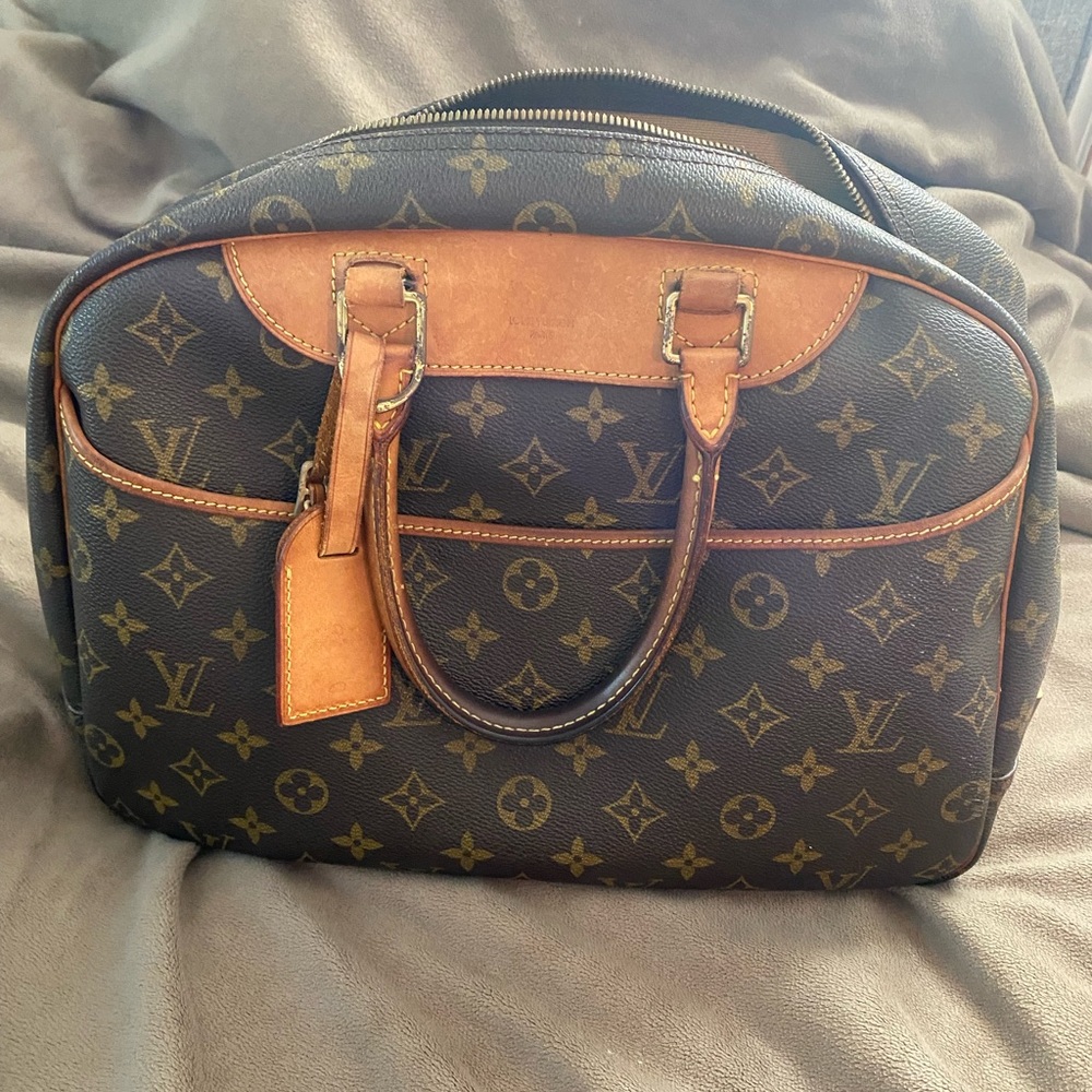 Louis Vuitton Doctor Deauville Bag